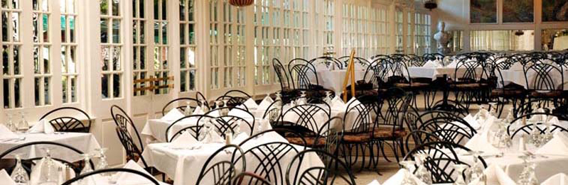 Court Of Two Sisters Restaurant