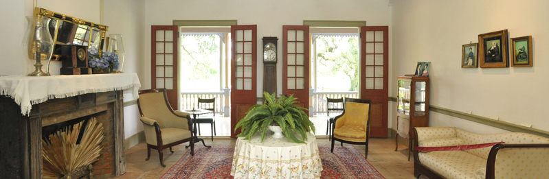 Laura: A Creole Plantation