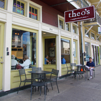 Theo's Pizza