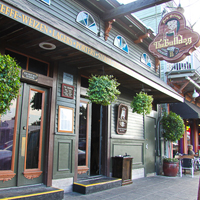 The Bulldog Bar & Grill