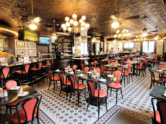 orleans sonesta royal desire bar oyster restaurants places restaurant eat hotel bourbon breakfast snapchat roll call tripadvisor