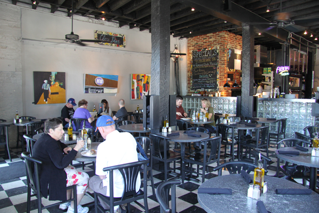 louisiana pizza kitchen new orleans restaurant