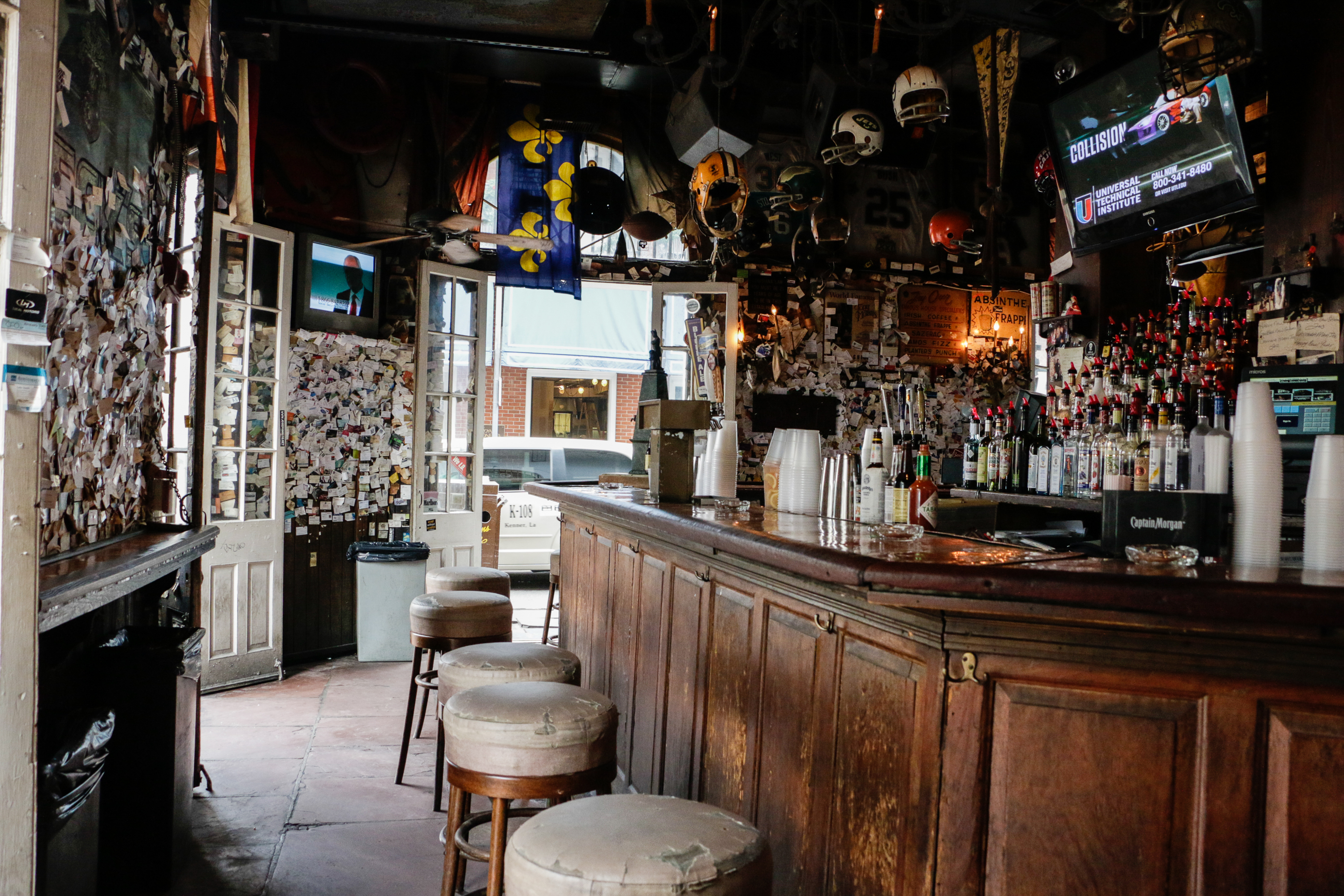 Old Absinthe House | New Orleans | Nightlife Venue
