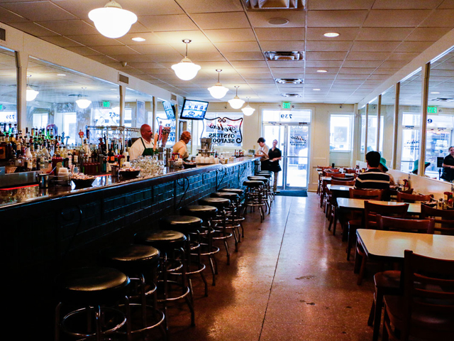 Felix's Restaurant and Oyster Bar | New Orleans | Restaurant